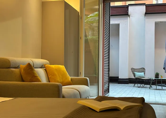 Smart House S.orsola - Garage & Garden *